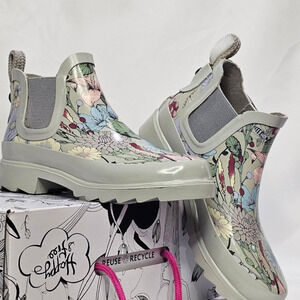 Sakroots Women's Rhyme Rain Bootie Boots Size 6 Blush Floral NWT